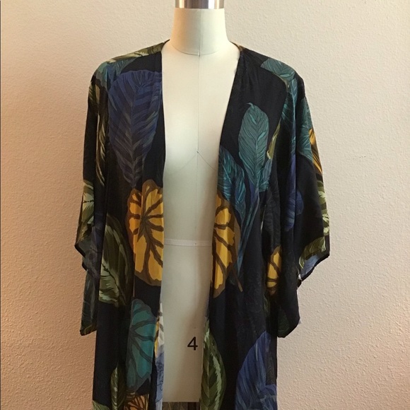 Tysa Designs floral print duster top - Picture 2 of 3